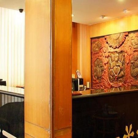 מייזור Hotel Bombay Tiffanys מראה חיצוני תמונה